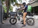 Refrigerated E-Bikes Are Revolutionizing Africa’s Food Supply